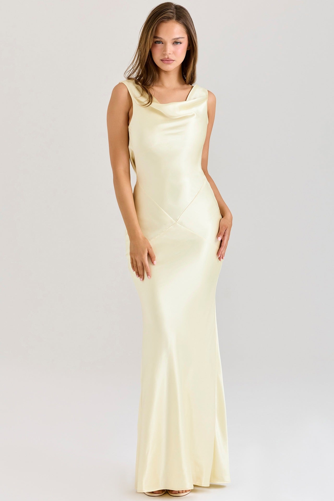 Women's Off-the-Shoulder Chiffon Dress Haute Couture New York Fashion Week Inspired Fitted Long gown